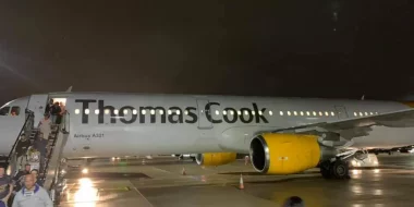 Thomas Cook cabin crew works for free to bring home stranded vacationers